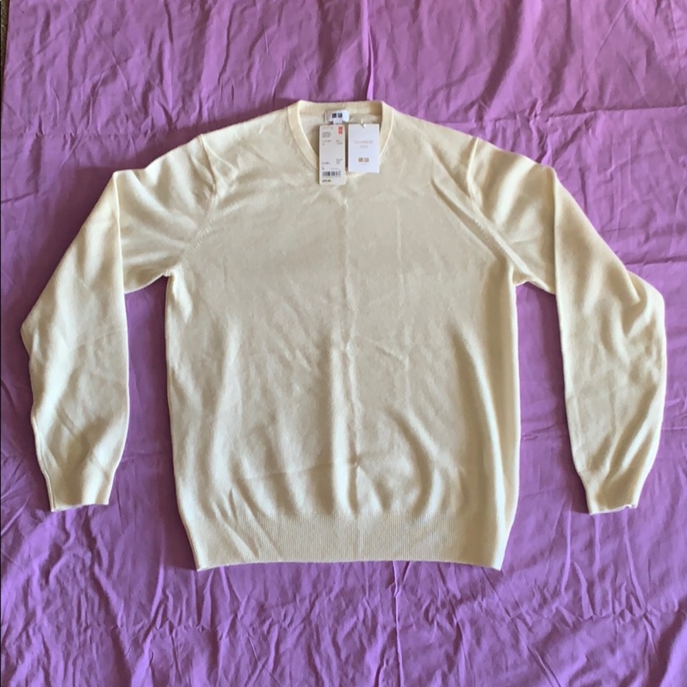 Cashmere Off White NWT UNIQLO 100% crew neck